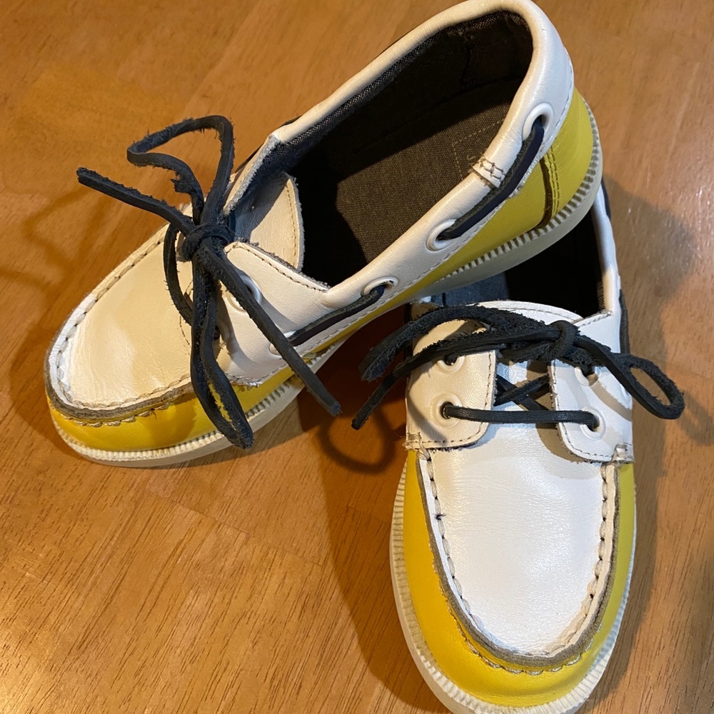 Boys Boat Shoes